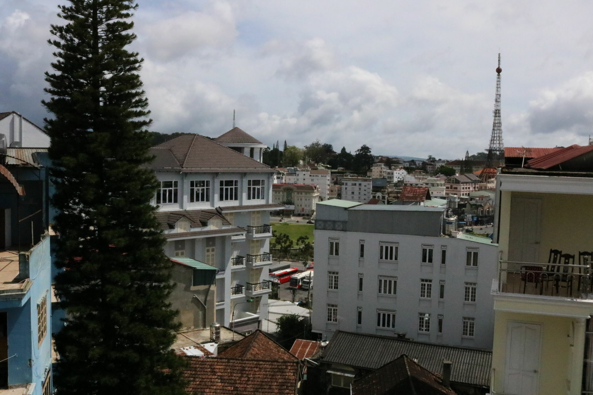 Anna Suong Hotel Dalat Exterior foto